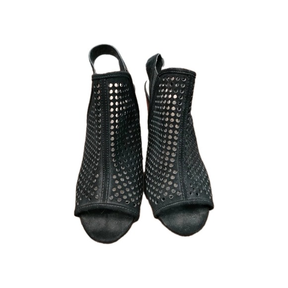 Chinese Laundry Slingback Sandals Womens 7.5M Black Perforated Peep‎ Toe Party - Picture 2 of 9